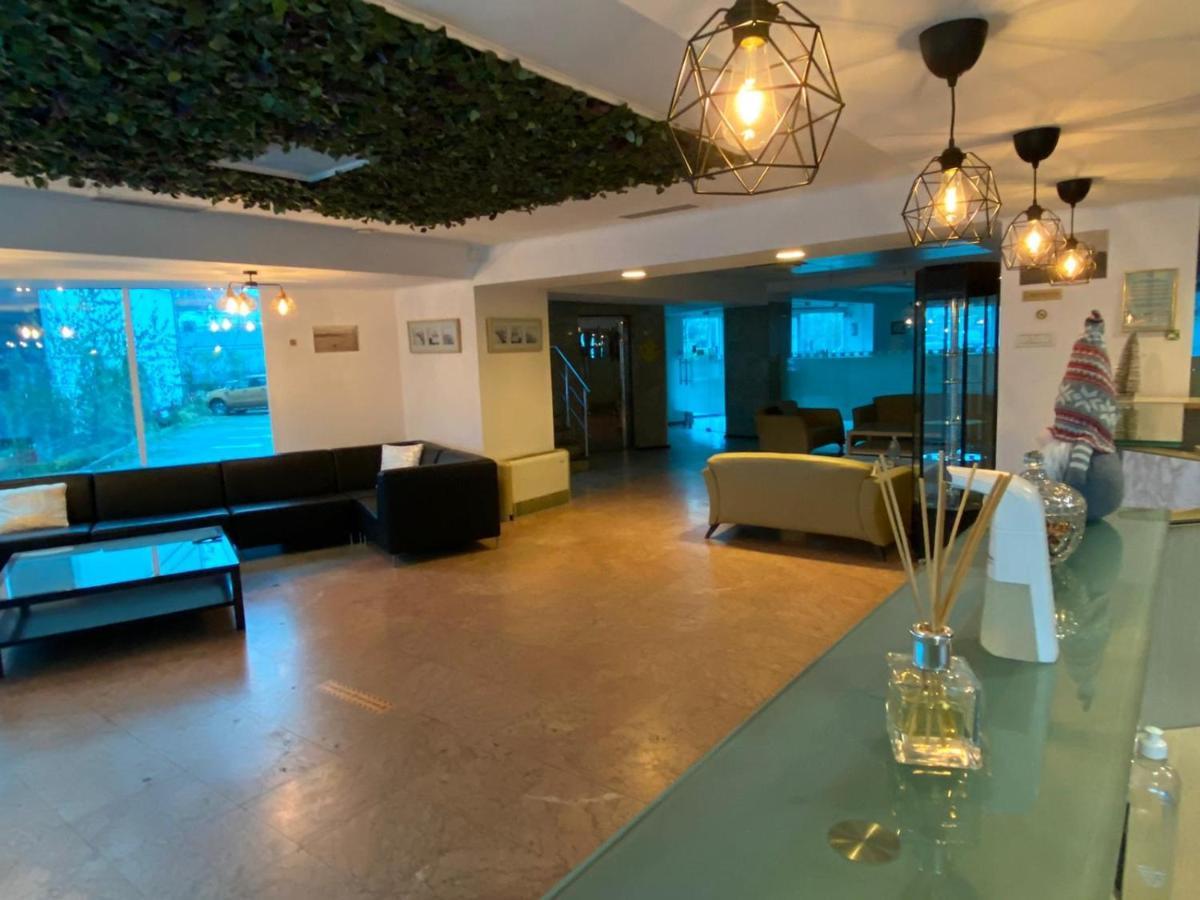 Hotel Mojo 布加勒斯特 外观 照片