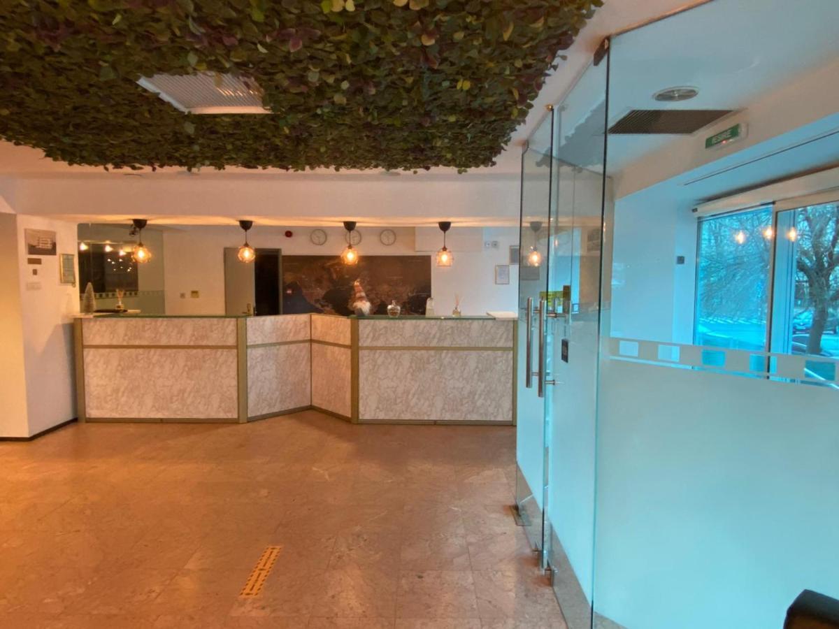 Hotel Mojo 布加勒斯特 外观 照片