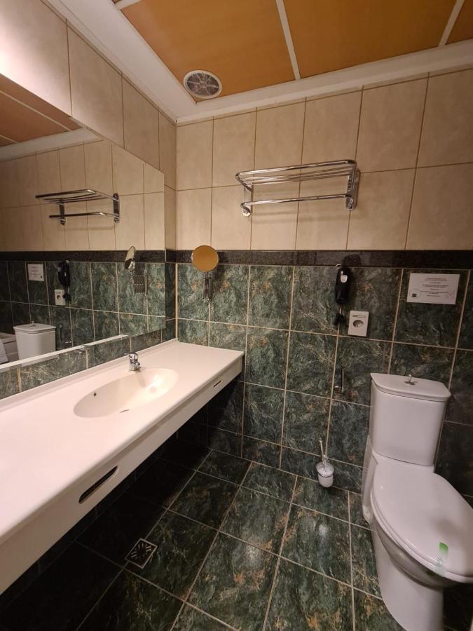 Hotel Mojo 布加勒斯特 外观 照片